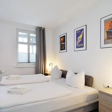 Haus Ahlbeck * Heringsdorf (Usedom)